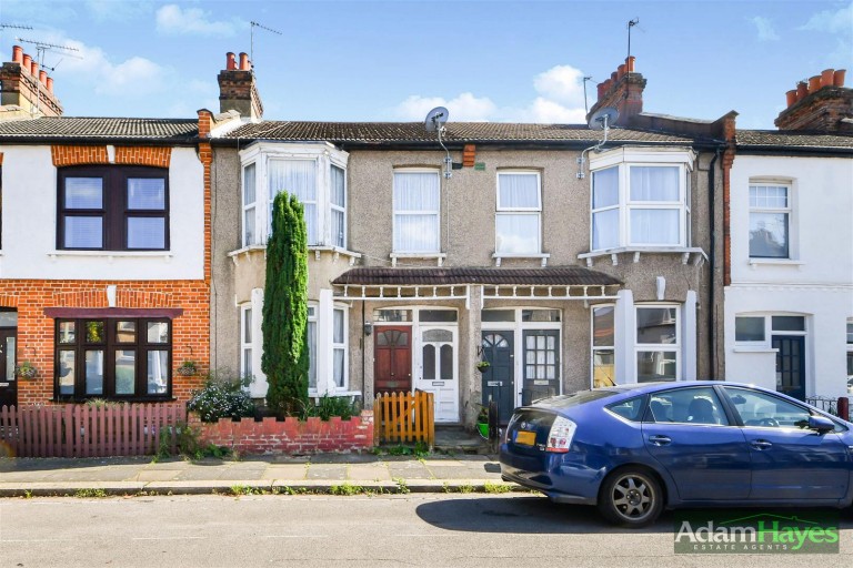 Grange Avenue, North Finchley, N12